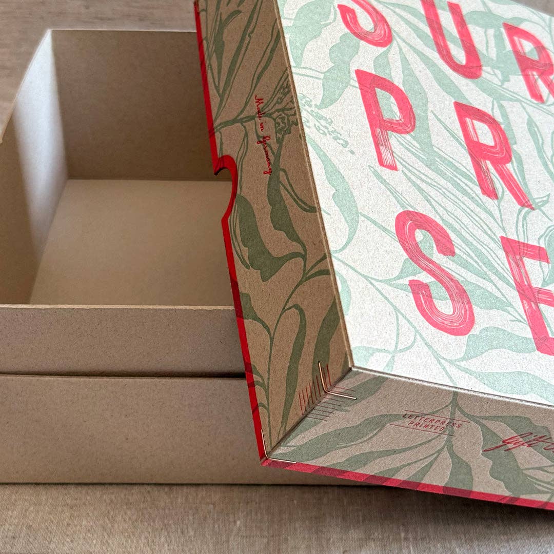 Geschenkbox (leer) / Surprise! / Letterpress Druck: Classic+