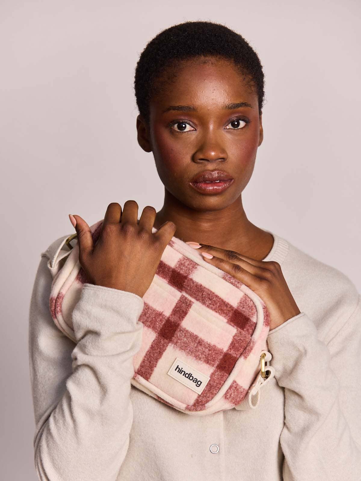 Nino-Umhängetasche Tartan Rosa