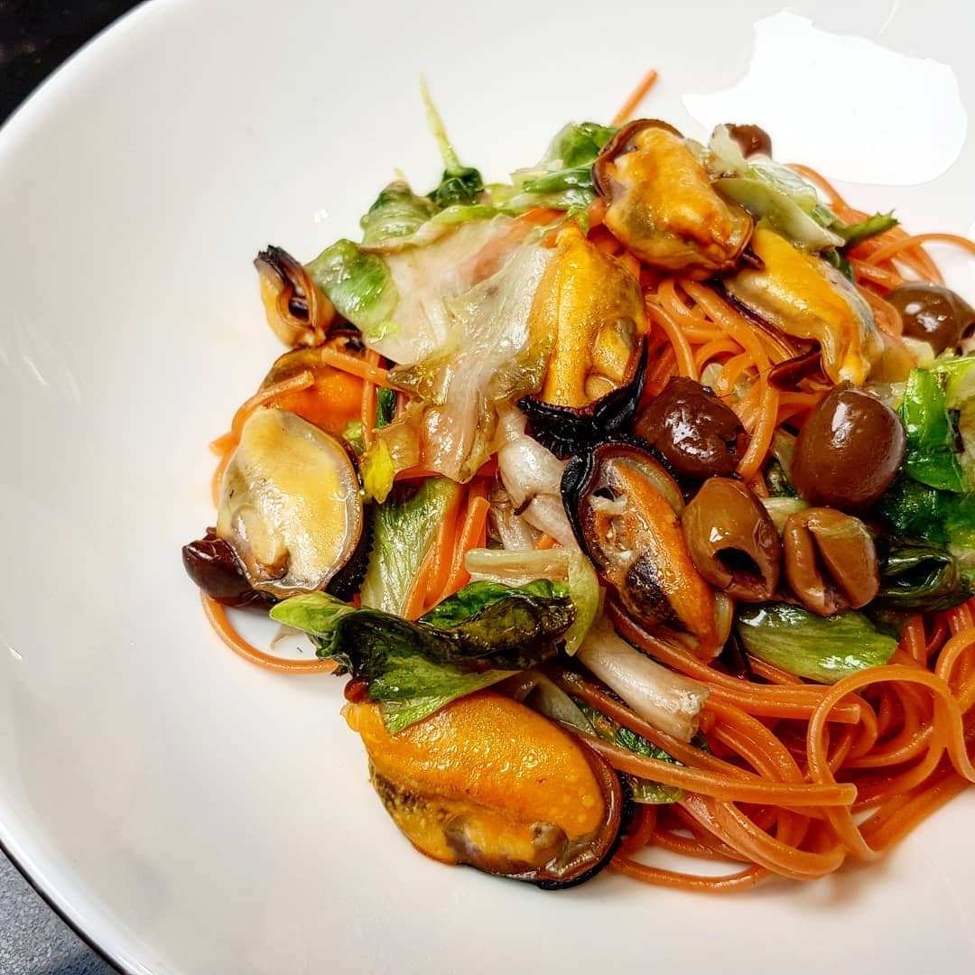 Tagliolini-Nudeln mit Tomatensauce und italienischem Weizenkeim g.250